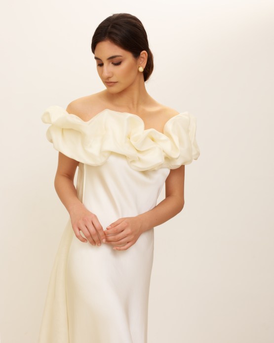 Vestidos de novia de seda nupcial 2022 elegantes y de moda - Zoe Rowyn Bridal - 25 reflejos nupciales