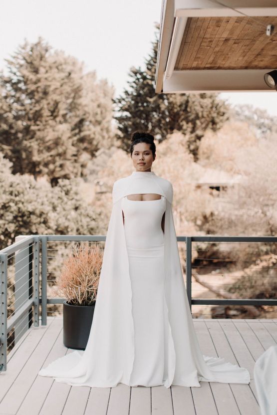 Los mejores vestidos de novia modernos para novias de 2022 por The Law Bridal - 34 Bridal Reflections