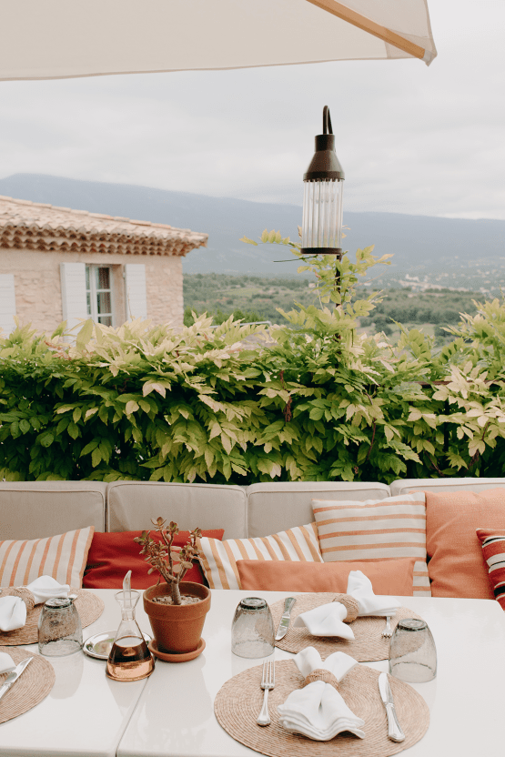 James Bond Wedding Inspiration in the South of France – WEP in Provence – Elise Morgan – Hotel Crillon Le Brave 44
