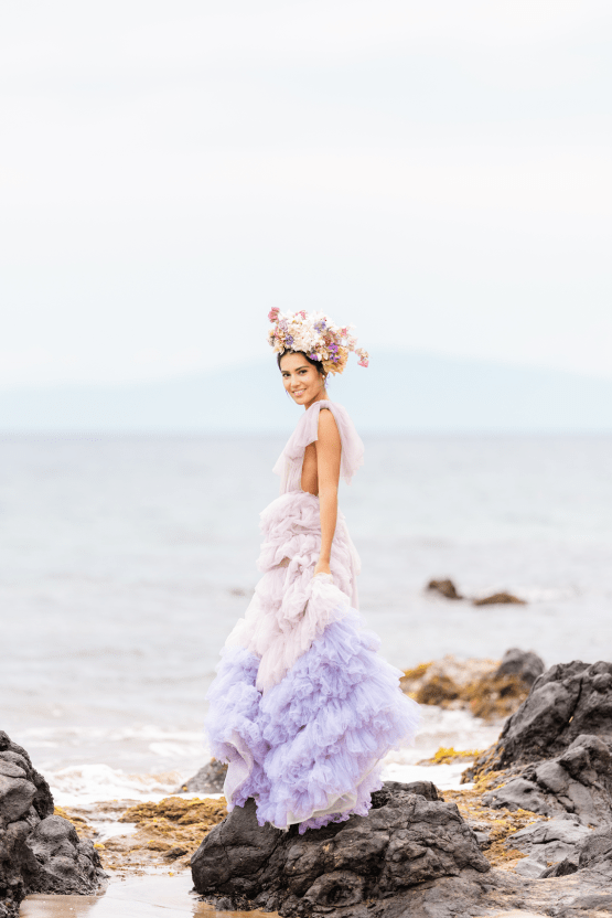 Pastel de inspiración para la boda en el Fairmont Kea Lani en Maui - Una boda de orquídeas blancas - Stephanie Lynn - Millia London - Reflexiones nupciales 26