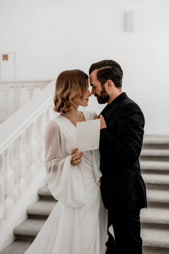 Swiss Modern Minimalistic Wedding Inspiration – Two Souls – Claudia Fellino – Murashka Bridal – Bridal Musings 11