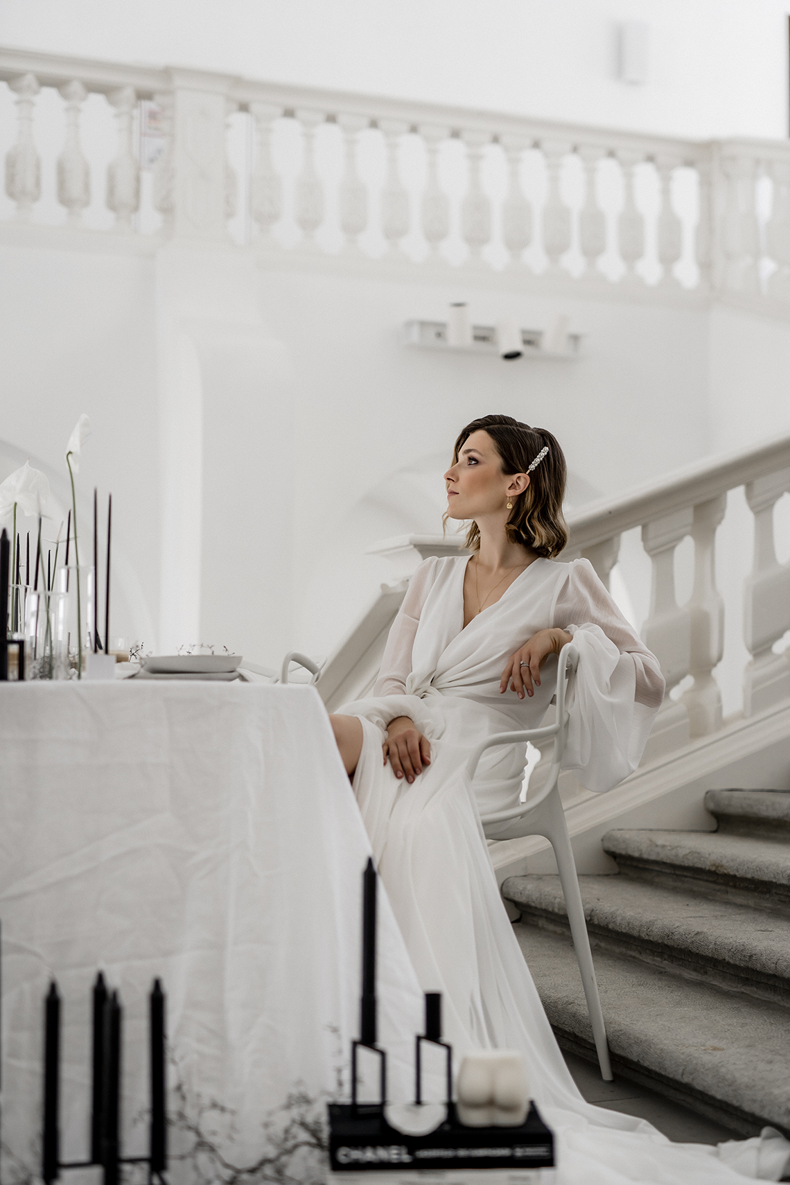 Swiss Modern Minimalistic Wedding Inspiration – Two Souls – Claudia Fellino – Murashka Bridal – Bridal Musings 13