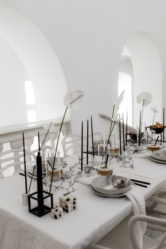Swiss Modern Minimalistic Wedding Inspiration – Two Souls – Claudia Fellino – Murashka Bridal – Bridal Musings 5