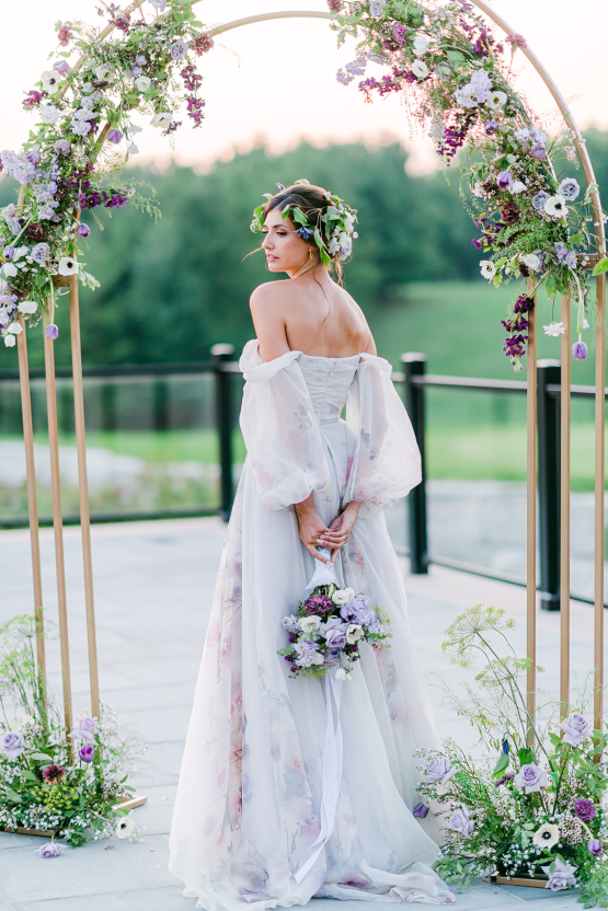 Lavender Lilac Purple Wedding Inspiration with Creative Centerpieces – Alina Elvins Photography 48