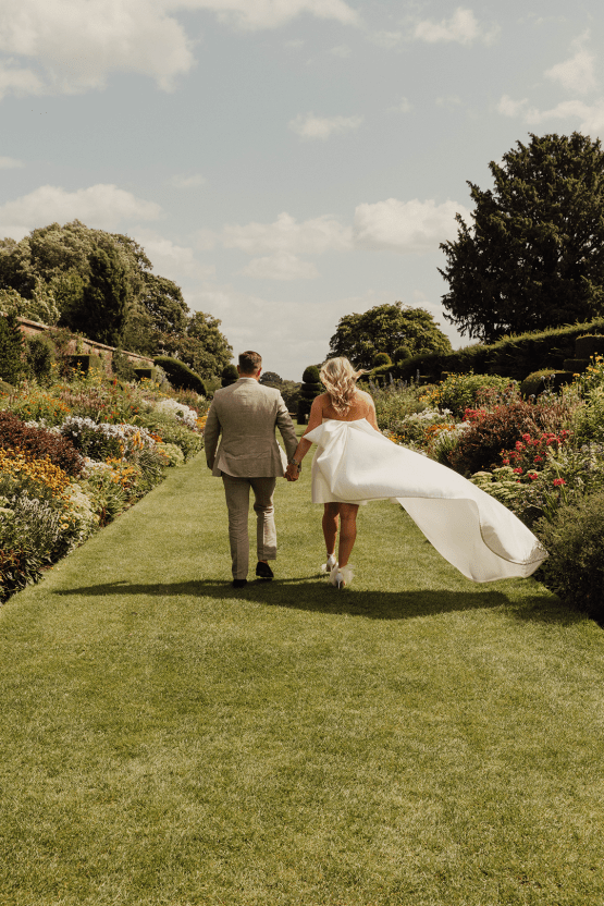Stylish British Wedding with a Short Wedding Dress – Emma Wilkinson – Bridal Musings 22