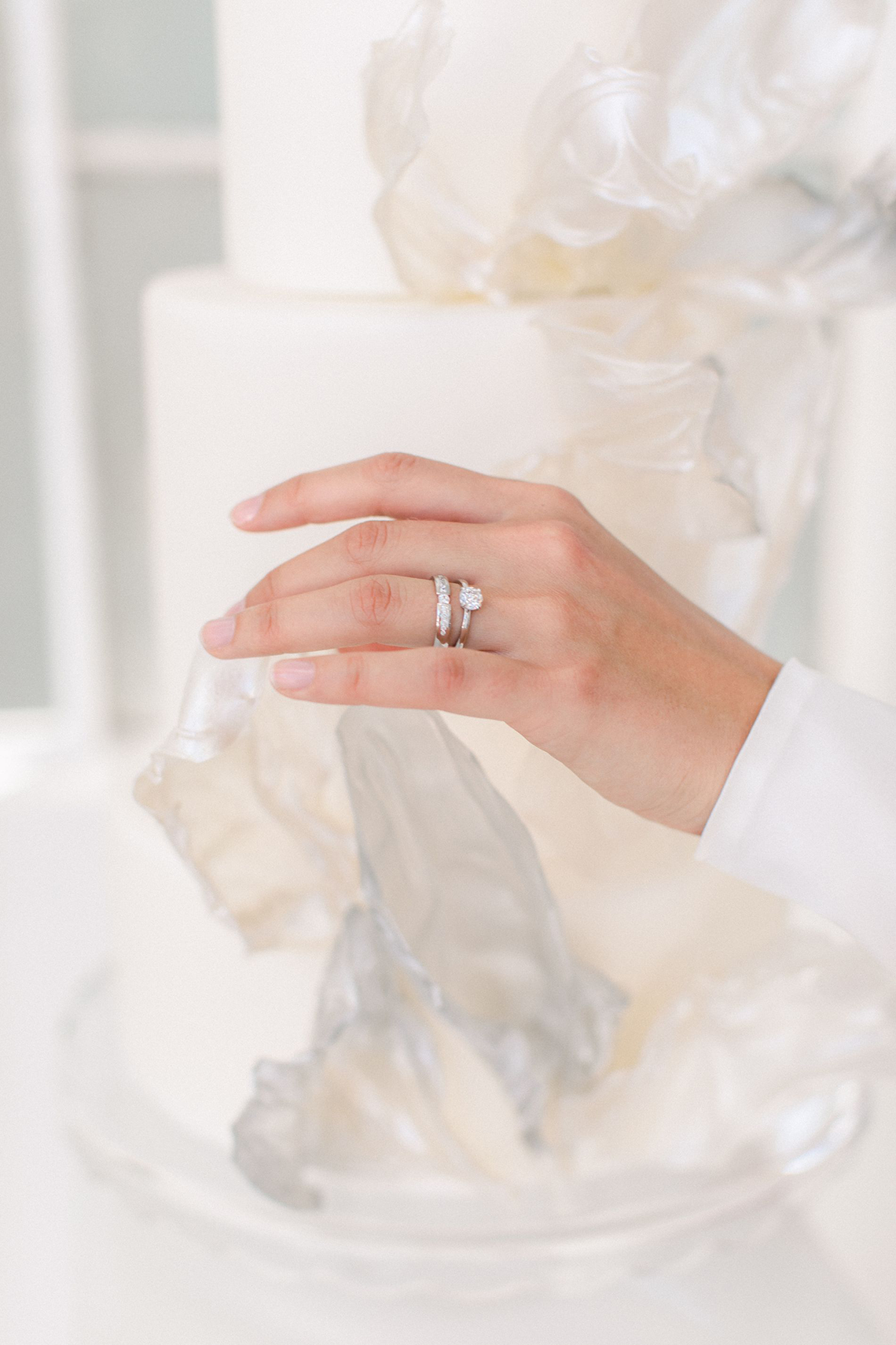 Artistic and Modern All White Wedding Design – DIE PULVERFABRIK ROTTWEIL – EWIGMEIN – Bridal Musings 21
