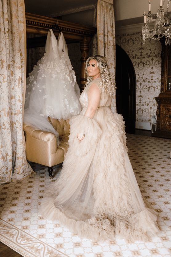 Elegant Dover Hall Princess Wedding – Army Veteran Bride – Alex Tenser – Bridal Musings 10