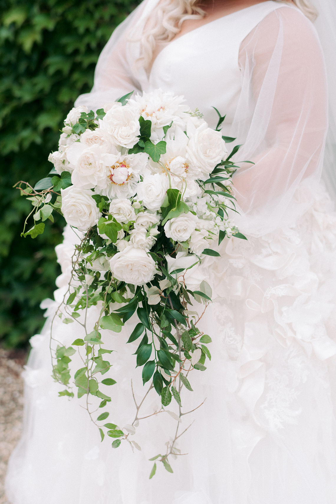 Elegant Dover Hall Princess Wedding – Army Veteran Bride – Alex Tenser – Bridal Musings 22