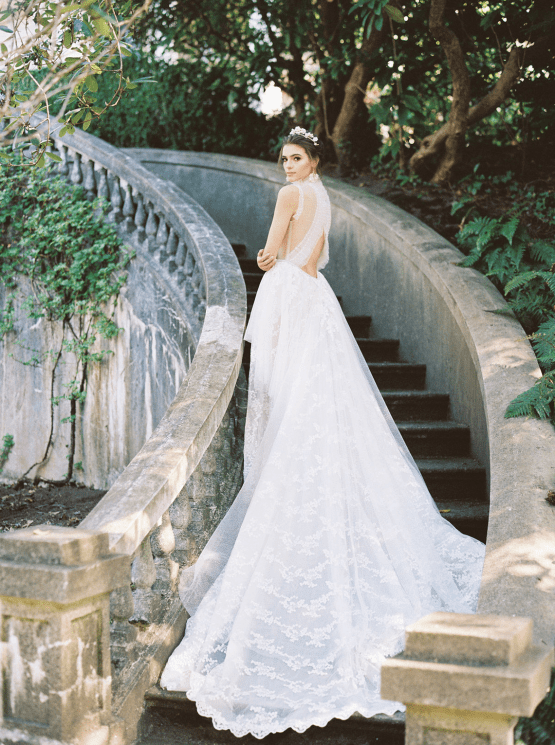 Vintage Inspired Victoria Era Wedding Inspiration at Hycroft Manor – Samin Photography – Bridal Musings 20