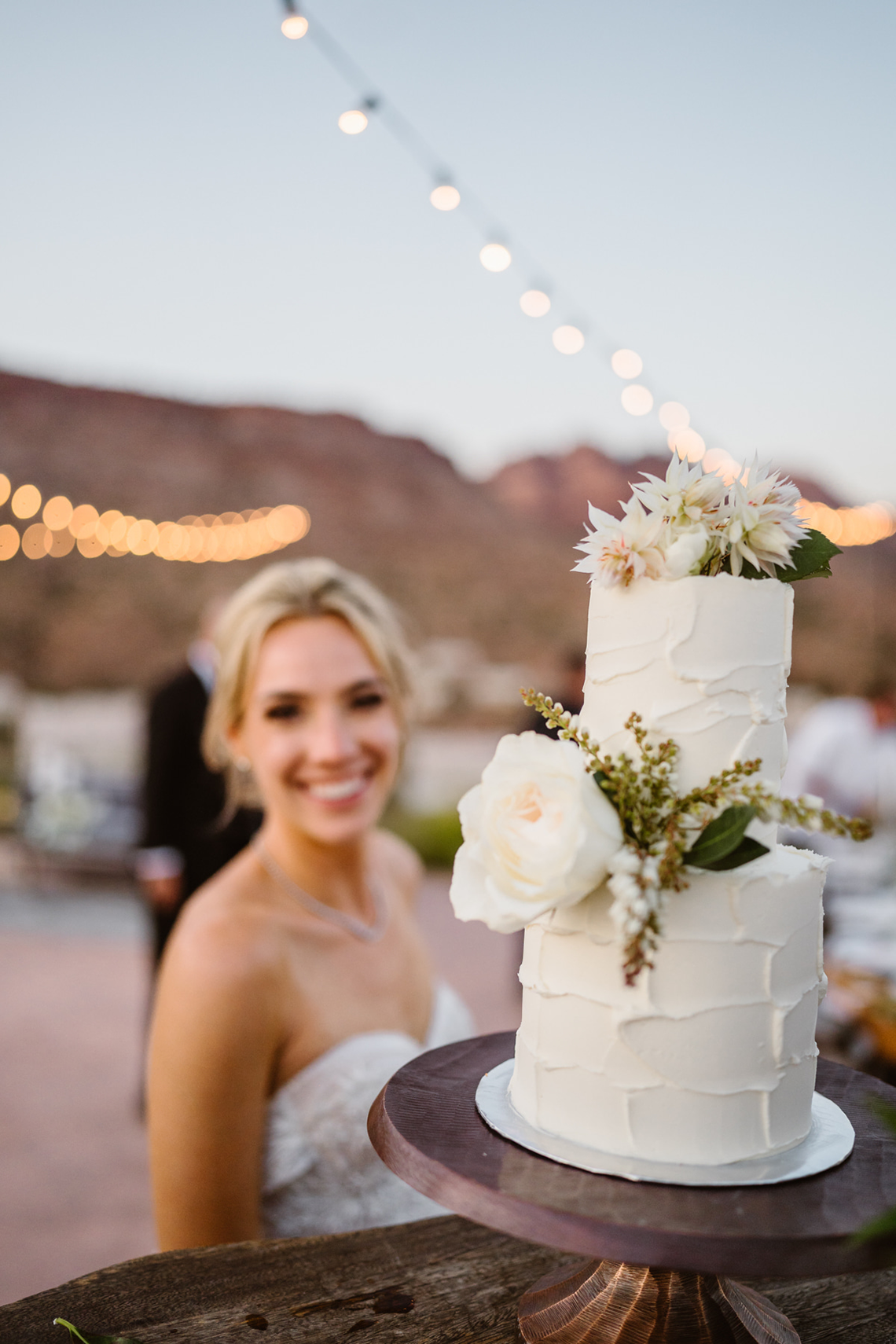 Adventurous Zion National Park Utah Elopement – Vows and Peaks Photography – Bridal Musings 34