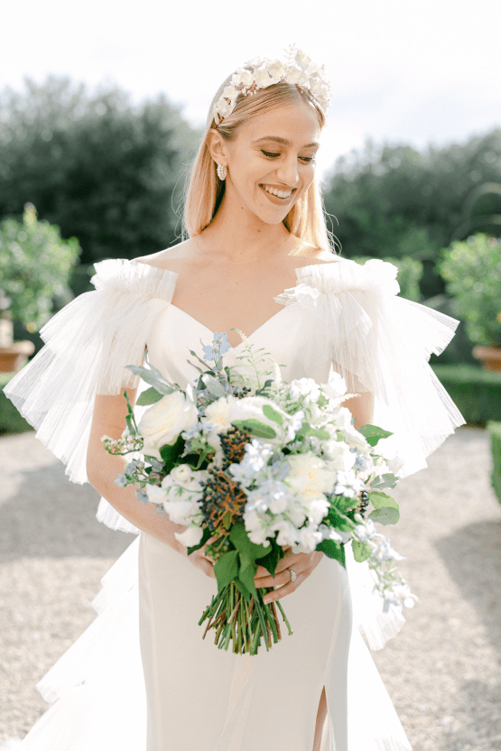 Villa Cetinale Italian Wedding Inspiration Featuring Lemon Decor and Ruffled Wedding Dress – Redamancy Photo and Film – AMV Weddings – Bridal Musings 10