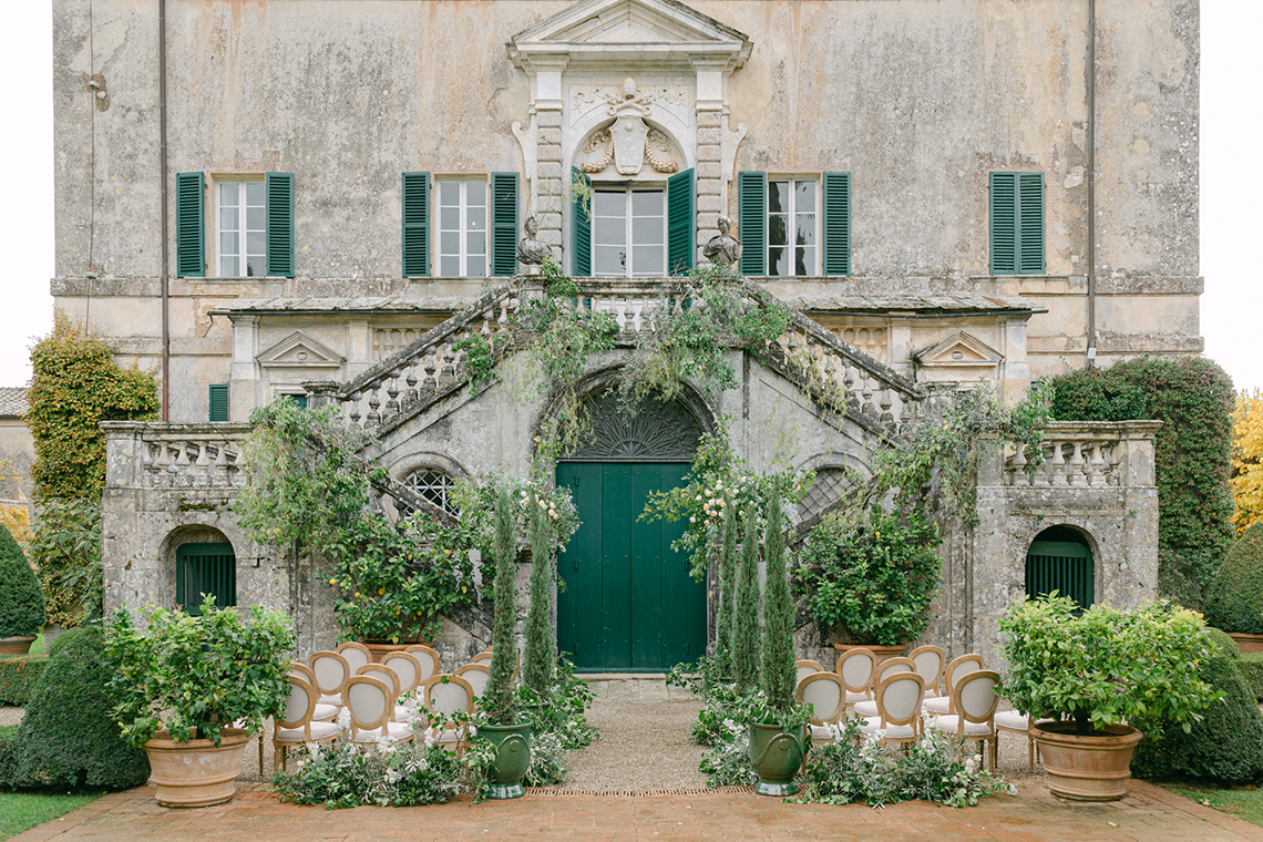 Villa Cetinale Italian Wedding Inspiration Featuring Lemon Decor and Ruffled Wedding Dress – Redamancy Photo and Film – AMV Weddings – Bridal Musings 33