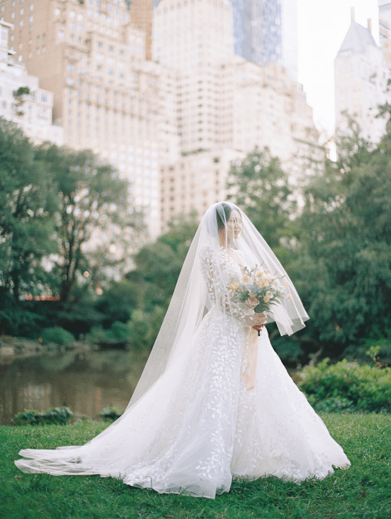Love at The Plaza – Luxurious New York City Wedding Inspiration – Bre Jane Photography – Bridal Musings 41