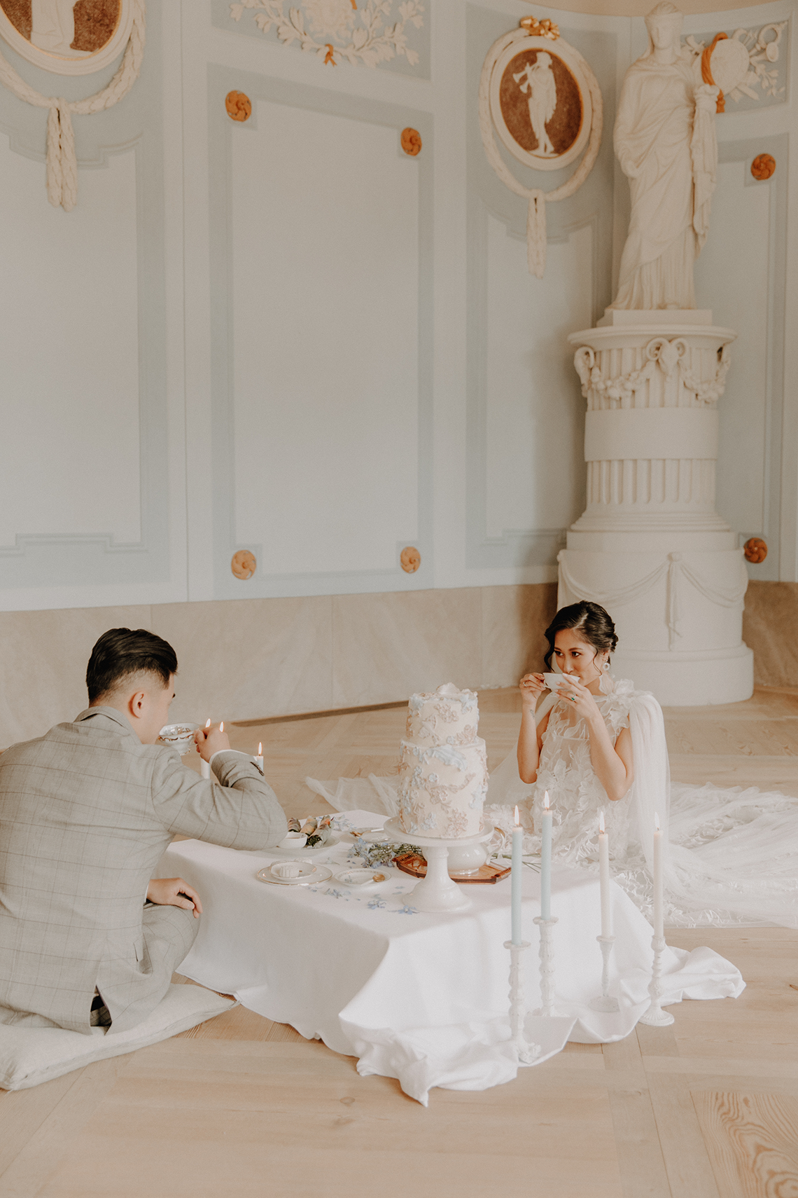 Modern and Luxurious Vietnamese Tea Ceremony Wedding Inspiration – Phan Nhat Minh – Bridal Musings 24