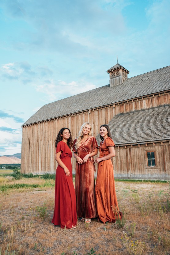 Spencer Ryan Photo – Who Pays for the Bridesmaid Dresses – Arbor and Co. Bridesmaid Dresses – Bridal Musings 6