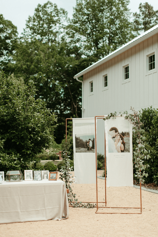 Boho Barn of Chapel Hill North Carolina Wedding – Boonetown Story – Bridal Musings 1