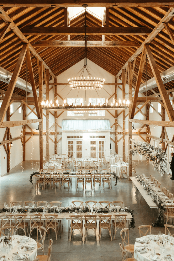Boho Barn of Chapel Hill North Carolina Wedding – Boonetown Story – Bridal Musings 22