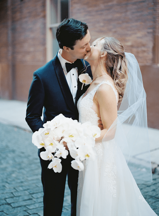 Classic NYC Rooftop Wedding – Anna Gianfrate – Bridal Musings 12