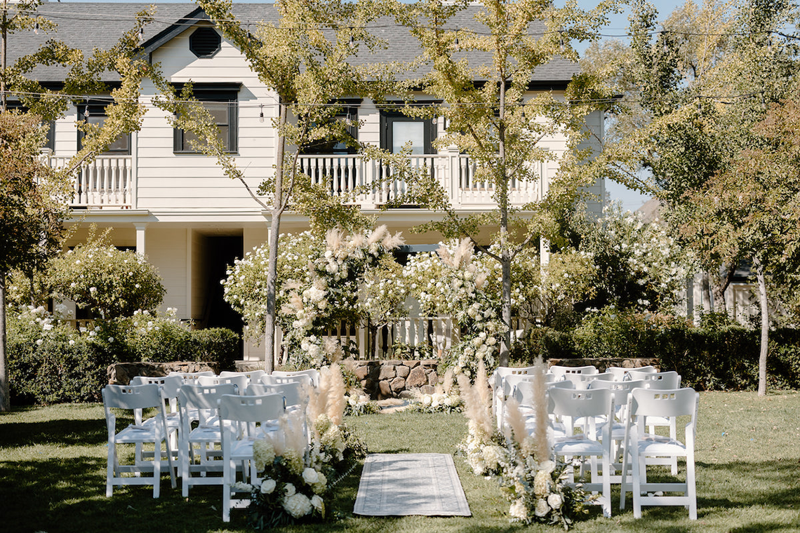 Elegant Sonoma MacArthur Place Wedding – Hannah Berglund Photography – Bridal Musings 1