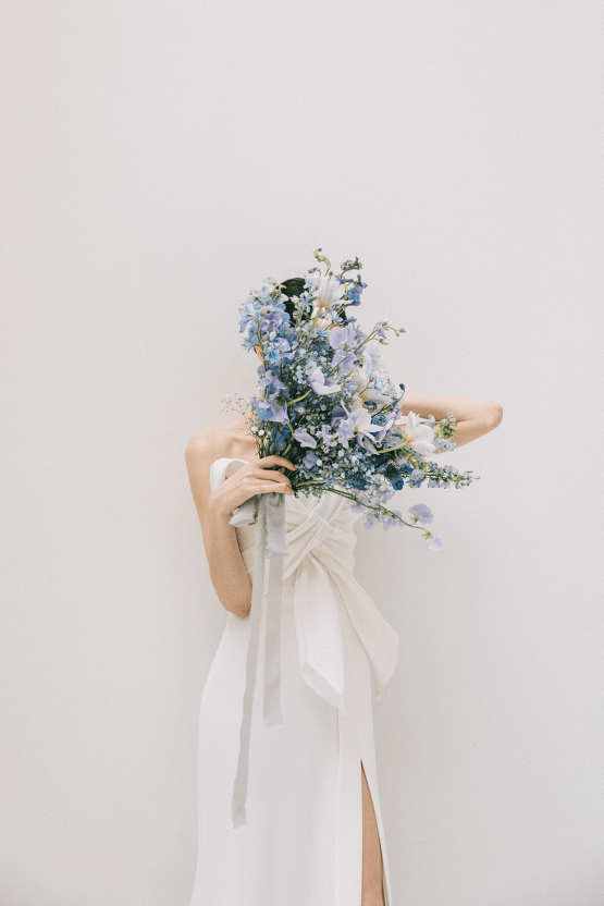 Frosty Blue Modern Seattle Wedding Inspiration – Kelly Kang – Bridal Musings 31