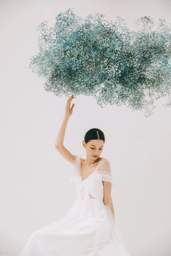 Frosty Blue Modern Seattle Wedding Inspiration – Kelly Kang – Bridal Musings 46