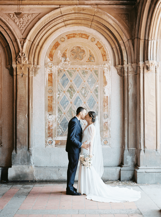 Elegant New York City Rooftop Wedding – Liz Andolina Photography – Bridal Musings 16