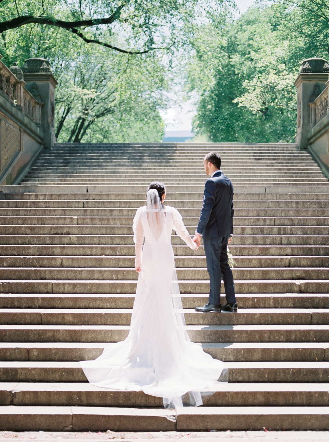 Elegant New York City Rooftop Wedding – Liz Andolina Photography – Bridal Musings 27