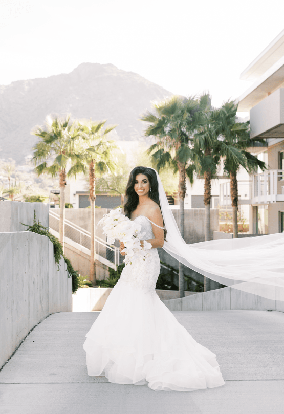 Modern Black Tie Arizona Wedding at Mountain Shadows – Saje Photography – Bridal Musings 22