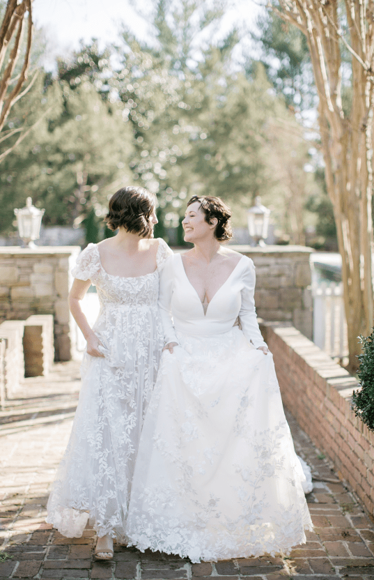 Feminine Same Sex Cottagecore Wedding Inspiration – Cedarmont Farm – Jen Creed 10