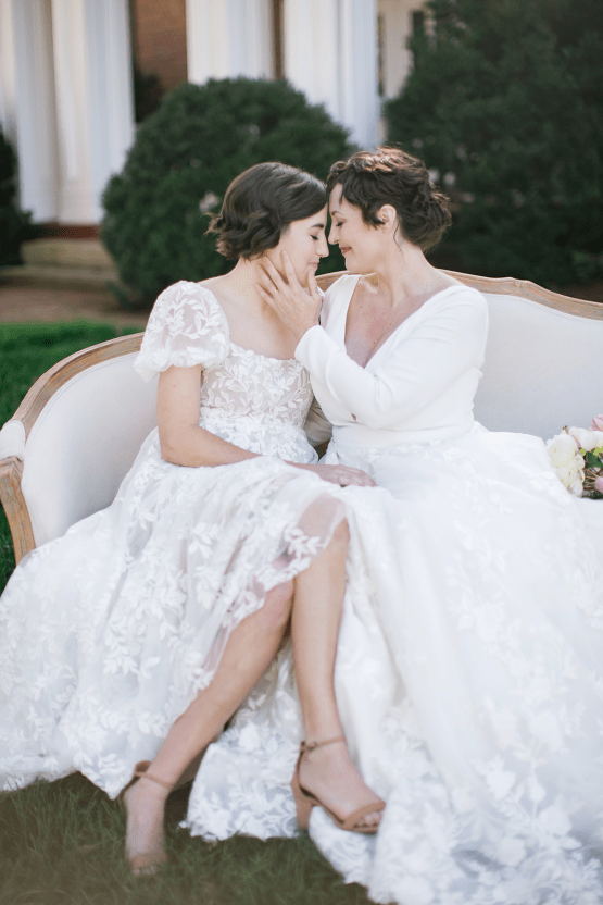 Feminine Same Sex Cottagecore Wedding Inspiration – Cedarmont Farm – Jen Creed 16