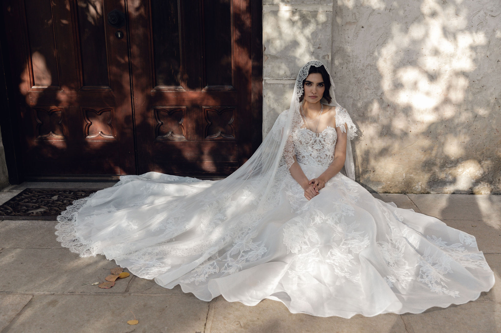 Love Rue De Seine? Then you are going to adore SAINT Bridal Couture's new  dresses